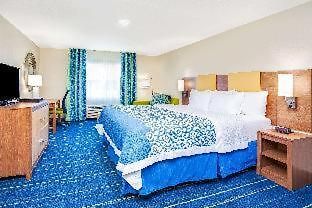 Arya Inn & Suites Farmers Branch Bilik gambar