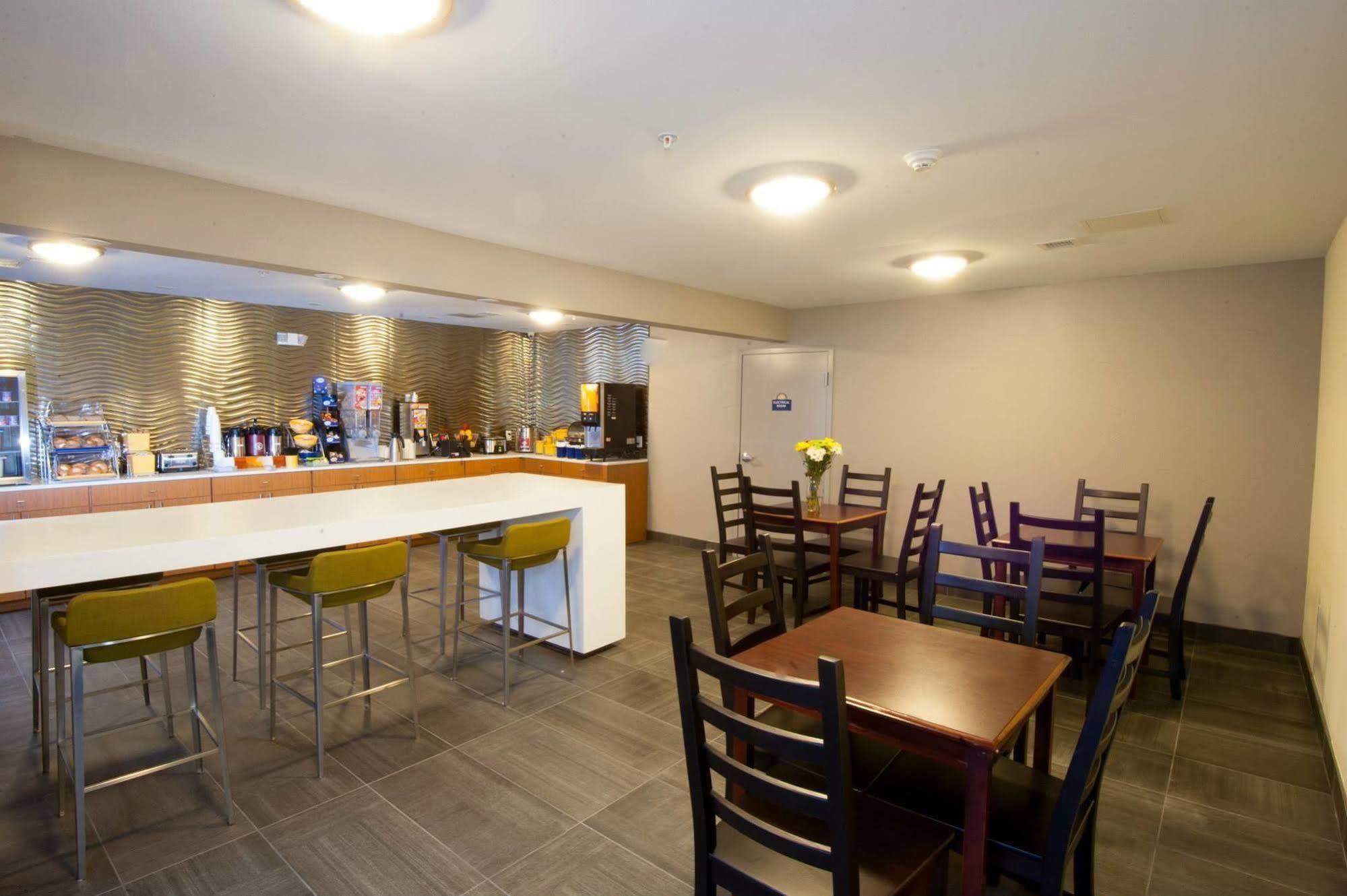 Arya Inn & Suites Farmers Branch Luaran gambar